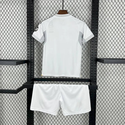 Kit Enfant Real Madrid 2025-26