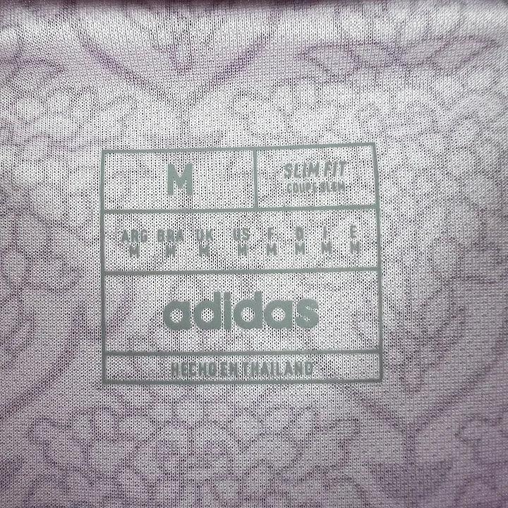 Maillot Real Madrid foot concept rose 2024 2025